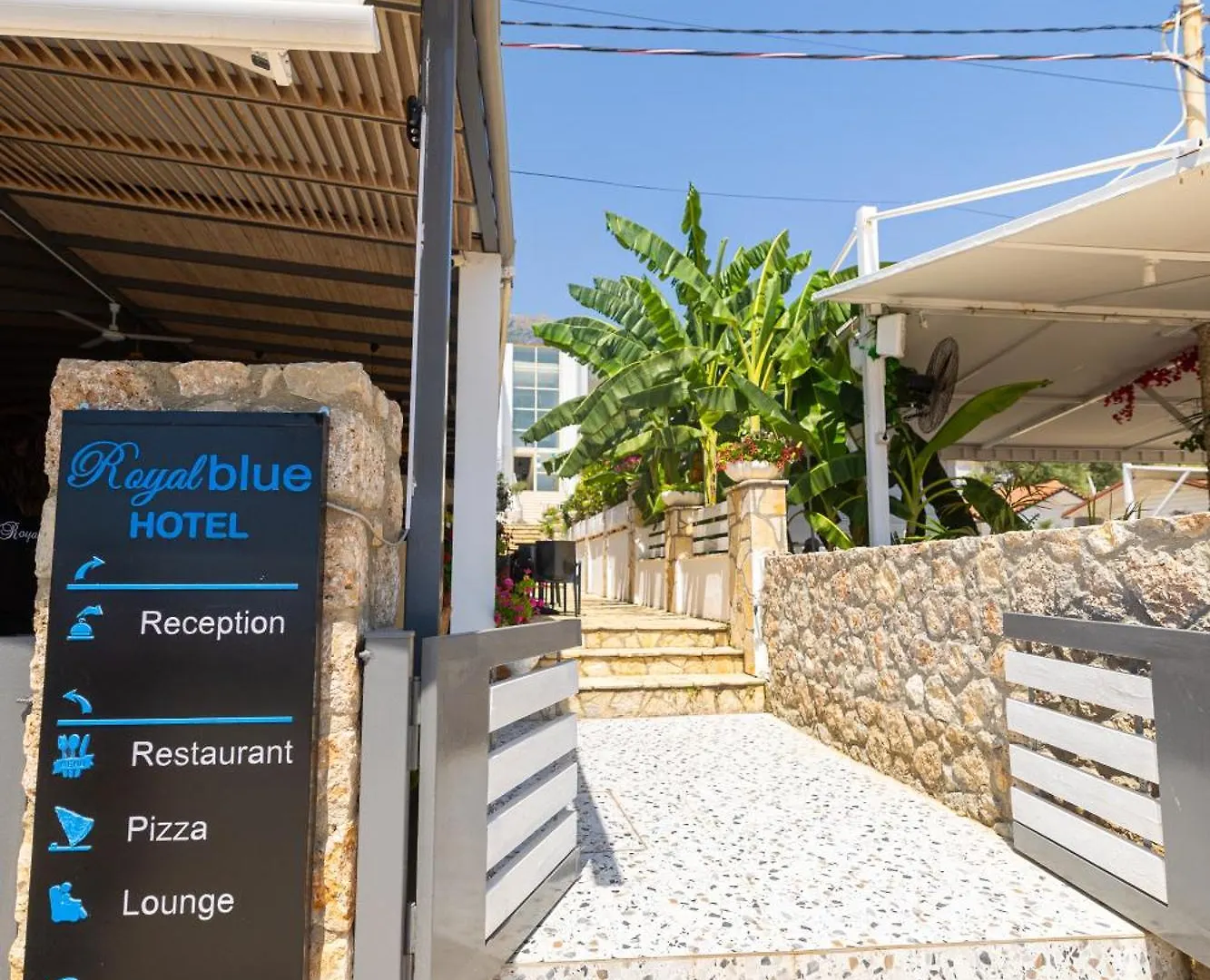 Royal Blue Hotel Dhërmi