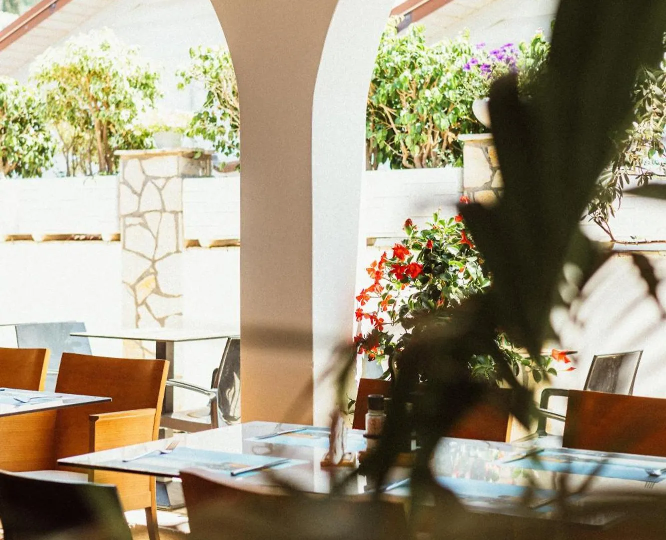 Royal Blue Hotel Dhermi 4*,  Albania
